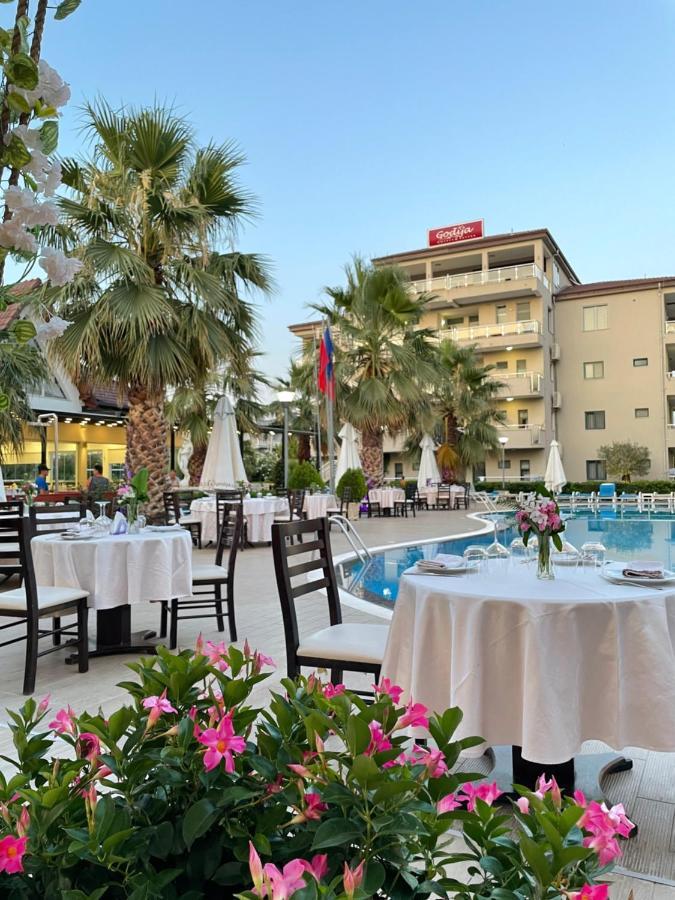 Godija & Hotel Velipoje
