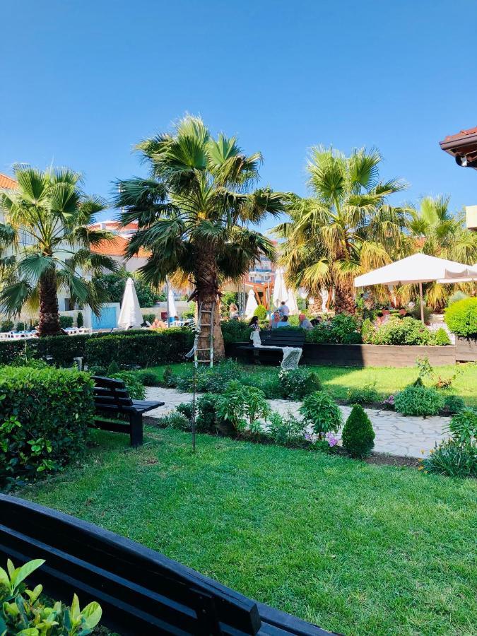 Godija & 4*