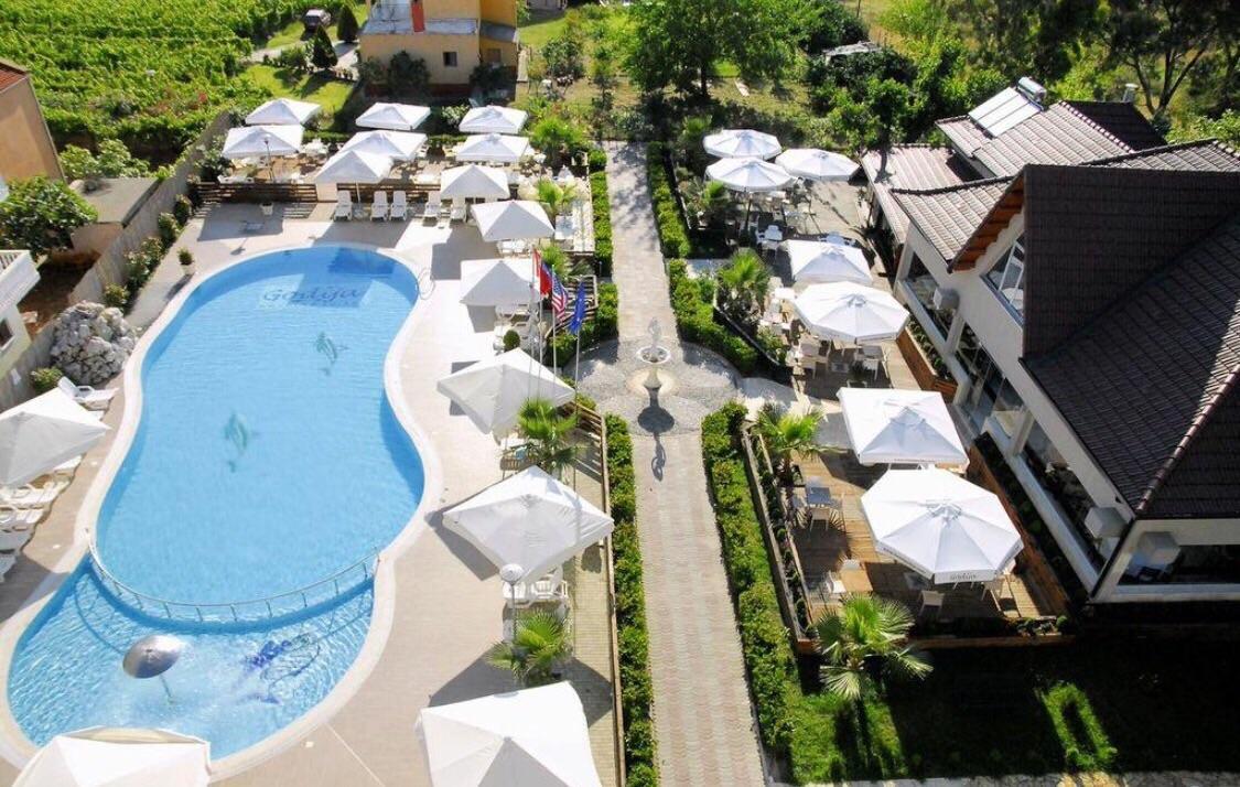 Godija & Hotel 4*
