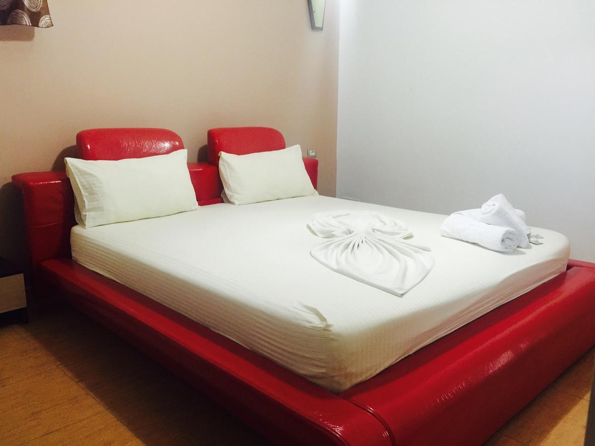 Godija & Hotel Velipoje